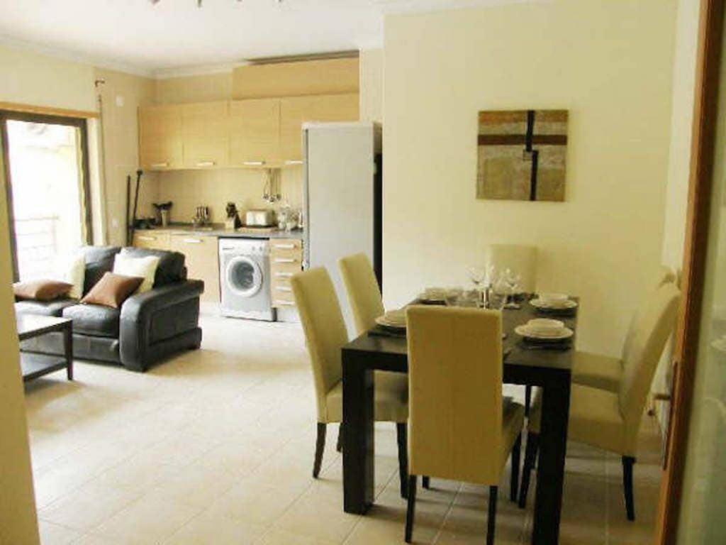 Luxury Two Br Pool View Beach Side Apartment At Algarve'S Longest Beach Armação de Pêra Exteriör bild